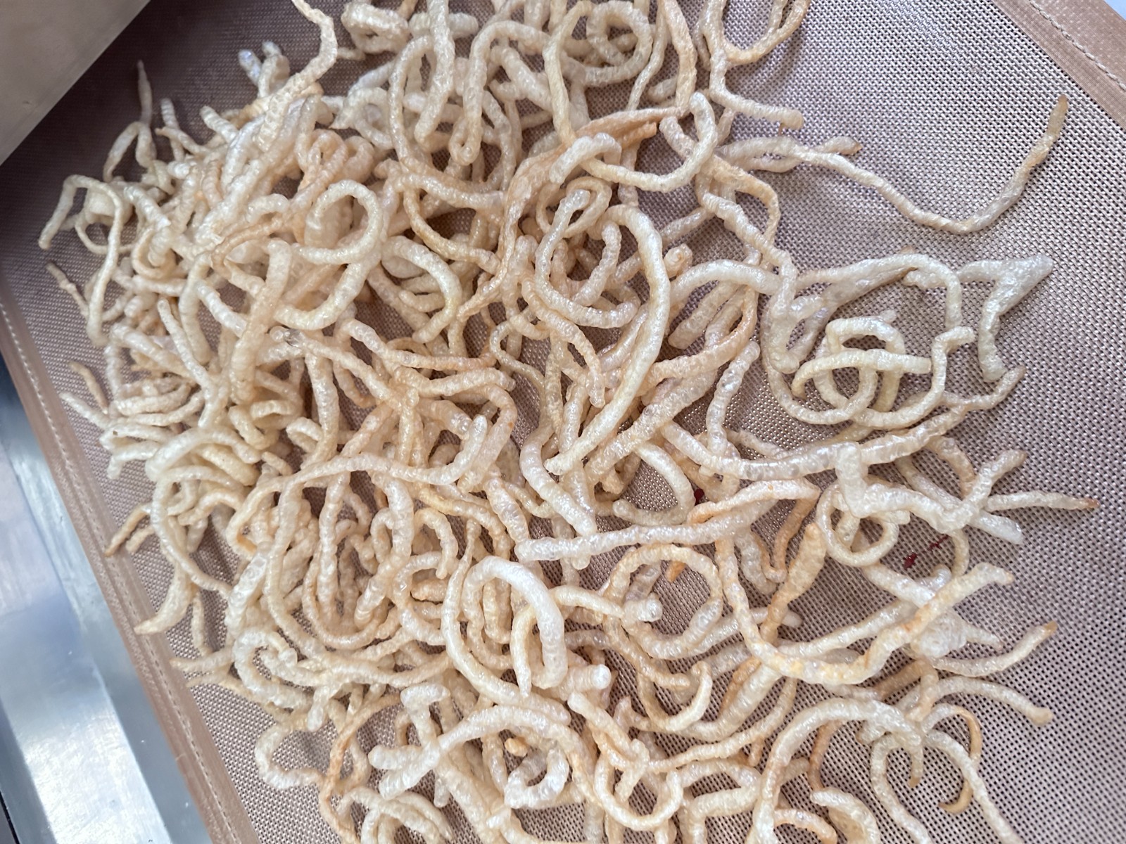 敘述微波豬皮膨化設備優勢