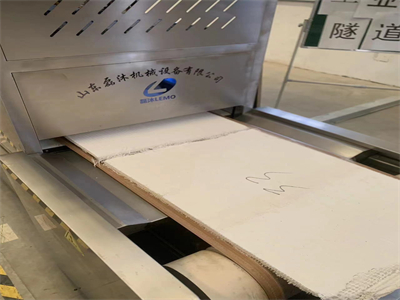 防火板涂料微波烘干定型隧道爐的介紹