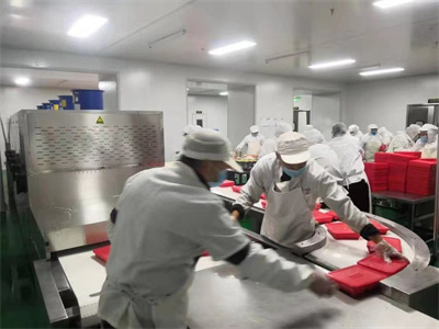微波加熱隧道爐標志著快餐行業在效率與品質上的雙重突破