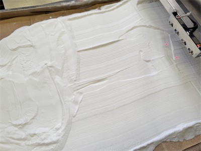 How to evenly dry alumina powder with microwave equipment？